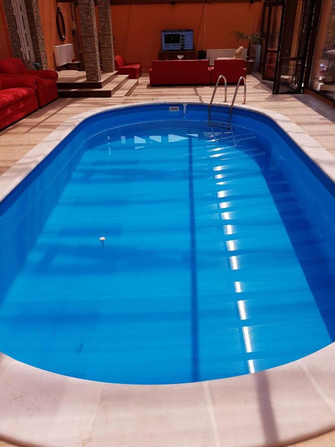 Casa Piri Otel Anina Dış mekan fotoğraf