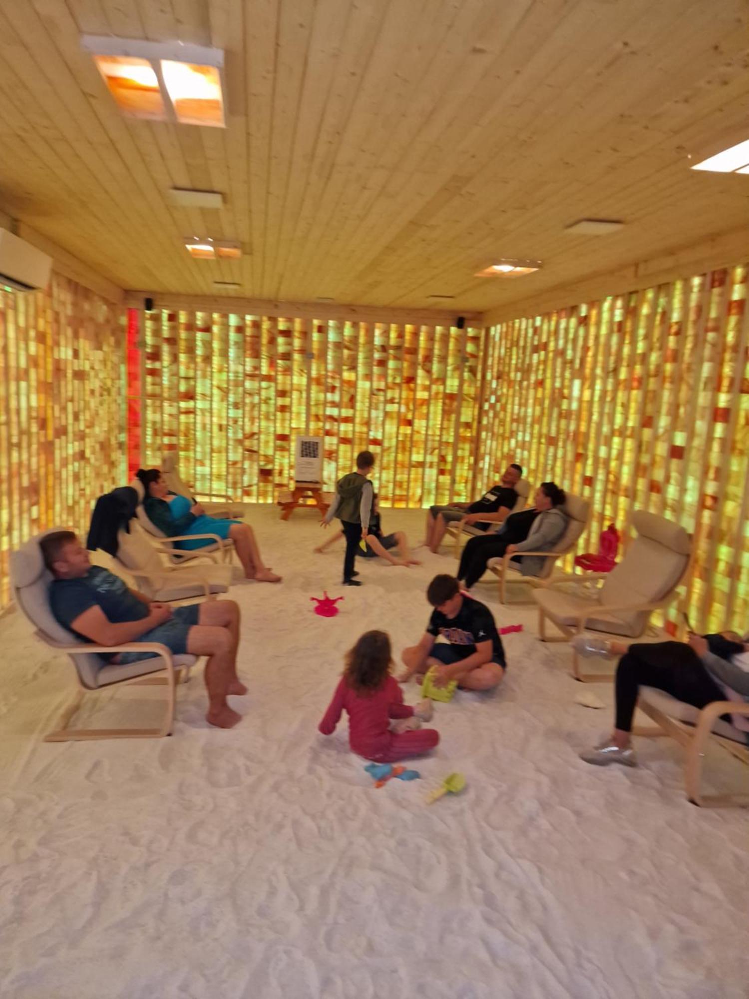 Casa Piri Otel Anina Dış mekan fotoğraf