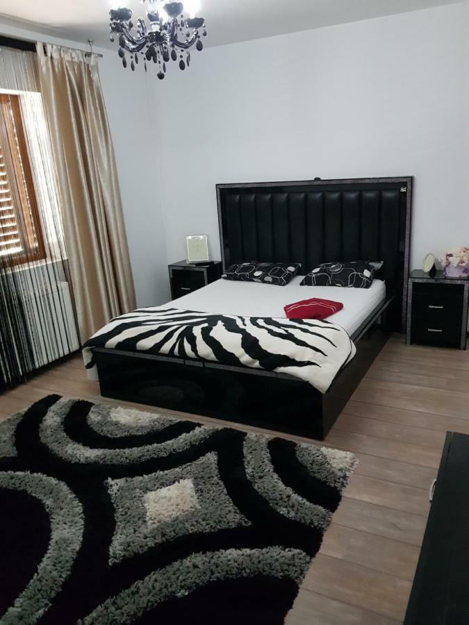 Casa Piri Otel Anina Dış mekan fotoğraf